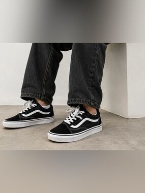 Vans Old‎ Skool Black White Sneakers Mens 10 Classic Skate Low Top Shoes